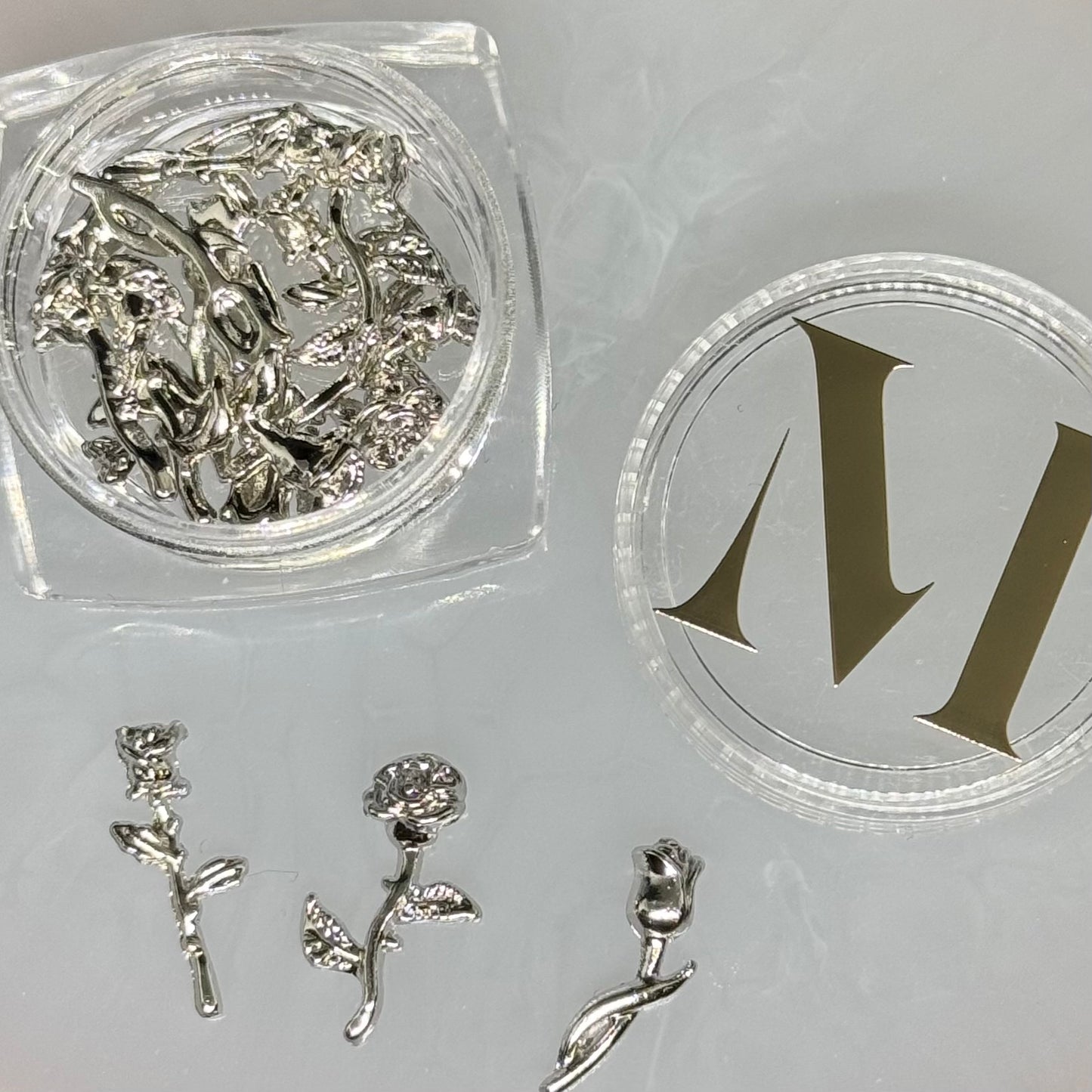 SILVER ROSES