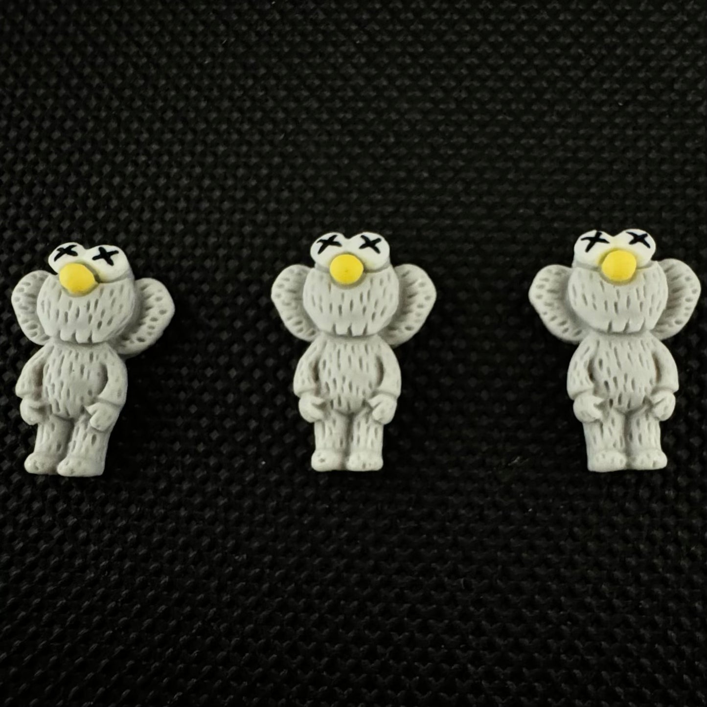 SMALL KAWS
