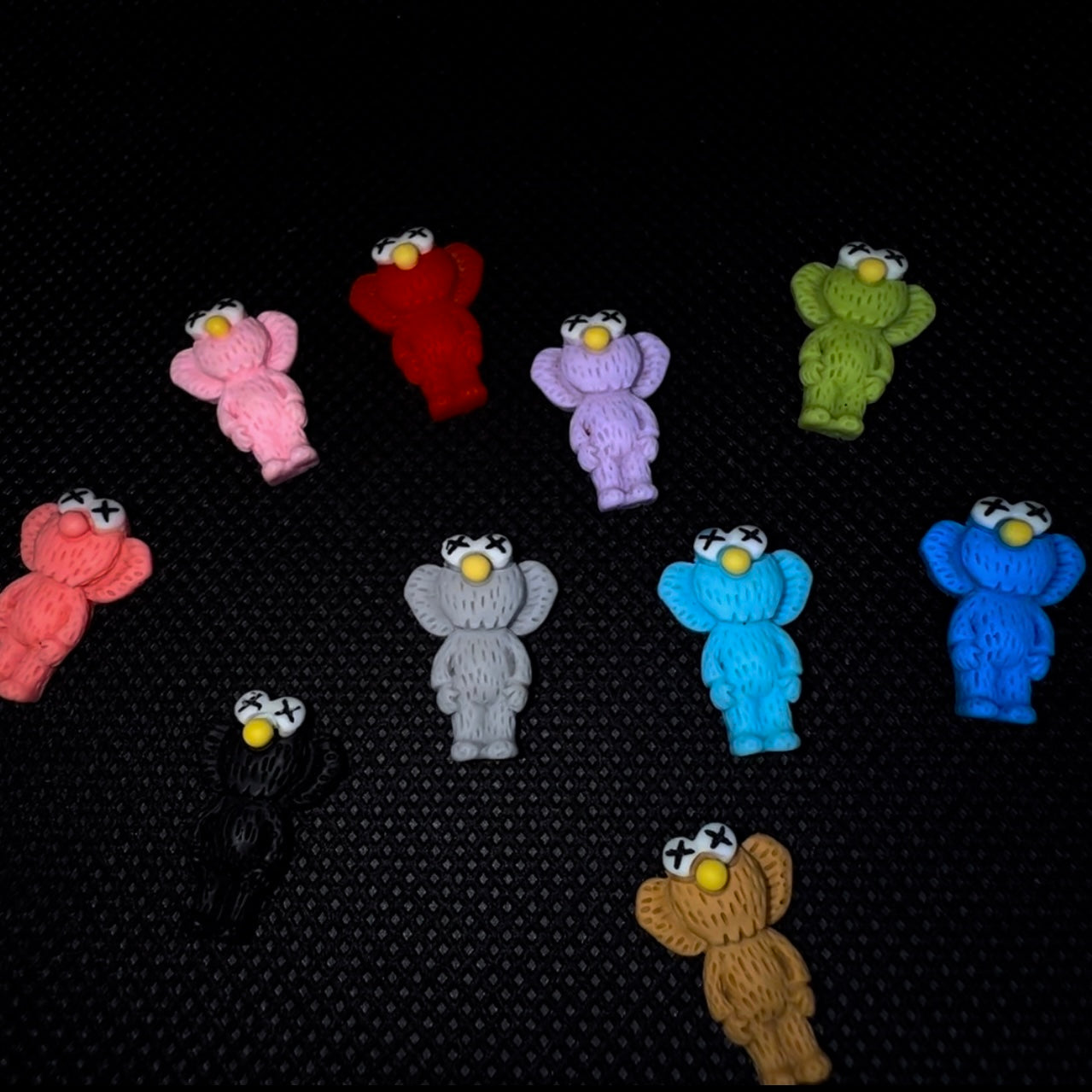 SMALL KAWS